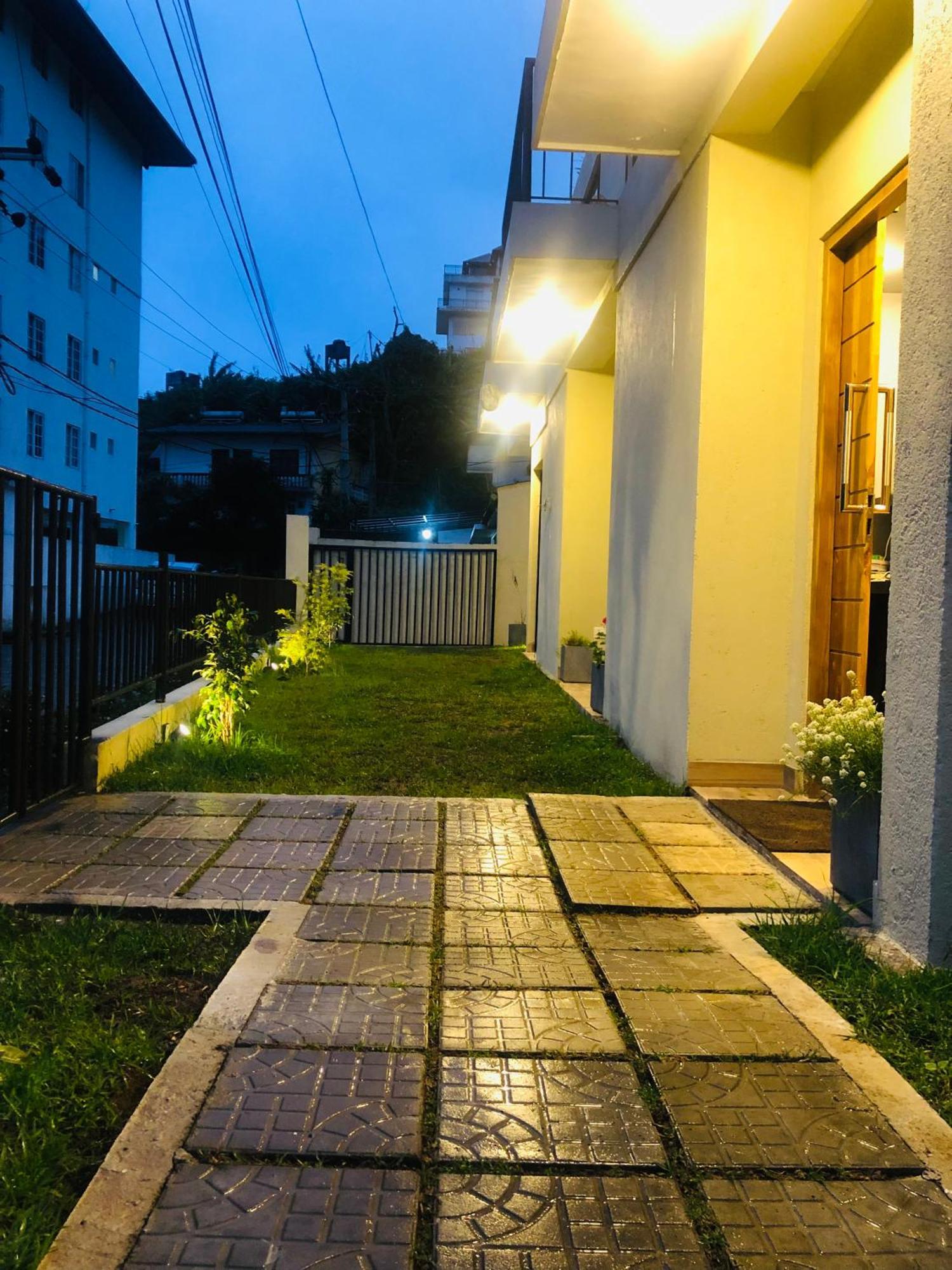 R21 Nuwara Eliya Ξενοδοχείο Εξωτερικό φωτογραφία